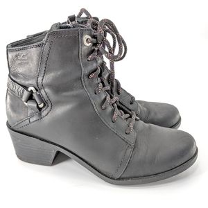 teva foxy ankle boots black